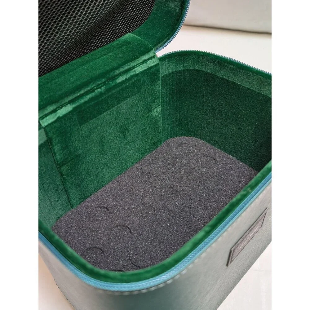 Avon Aromatherapy Avon Pure Essential Oils Diffuser Case New